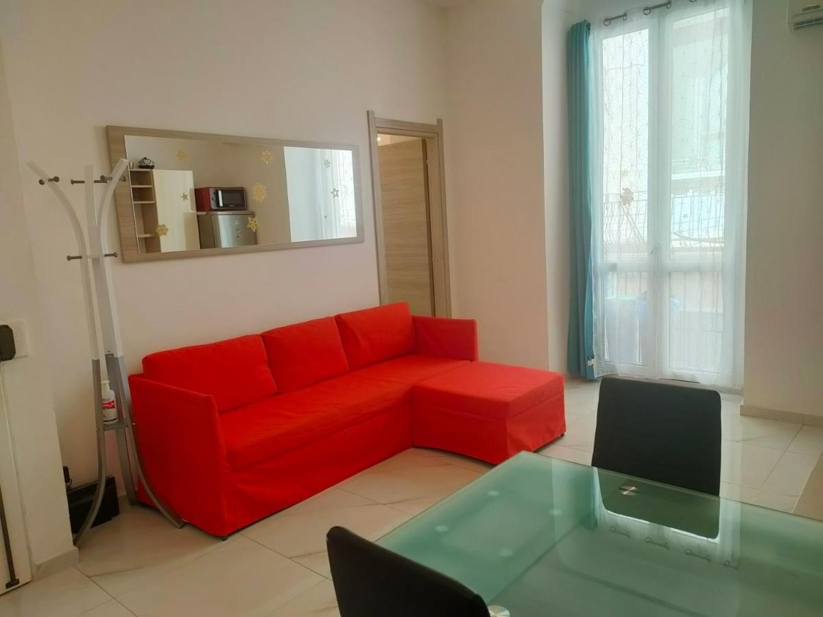 Appartamento Di Fronte Al Porto Turistico Cagliari Bagian luar foto