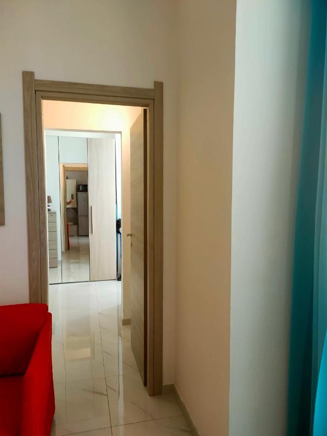 Appartamento Di Fronte Al Porto Turistico Cagliari Bagian luar foto