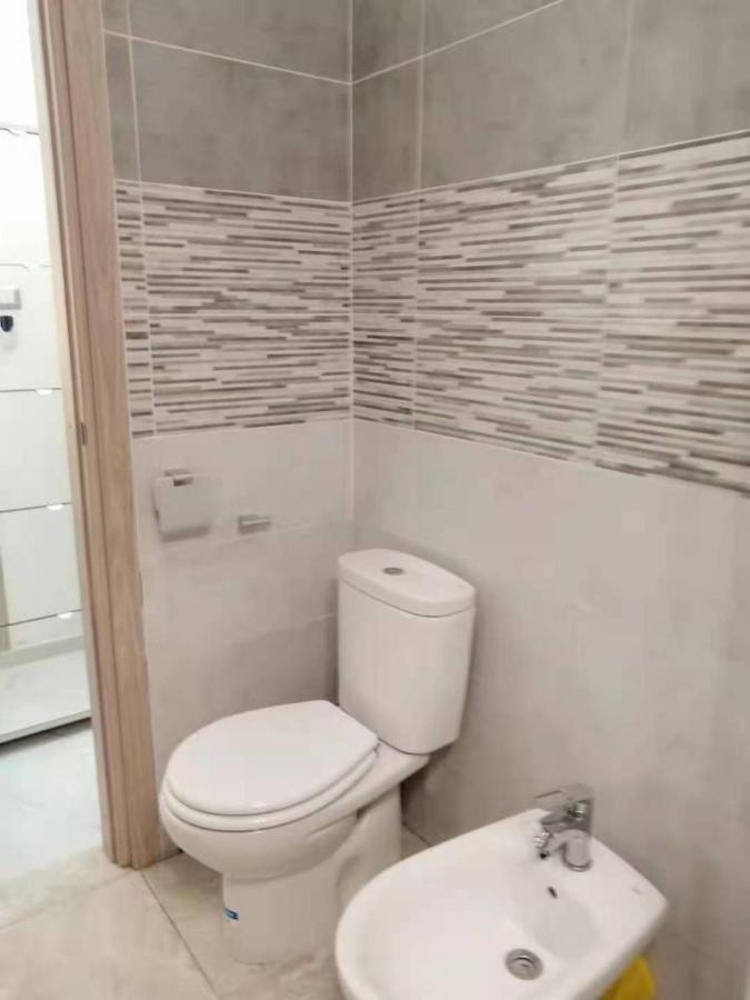 Appartamento Di Fronte Al Porto Turistico Cagliari Bagian luar foto